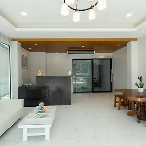 Terminal 58 3*, Ban Mut Dok Khao Thailand